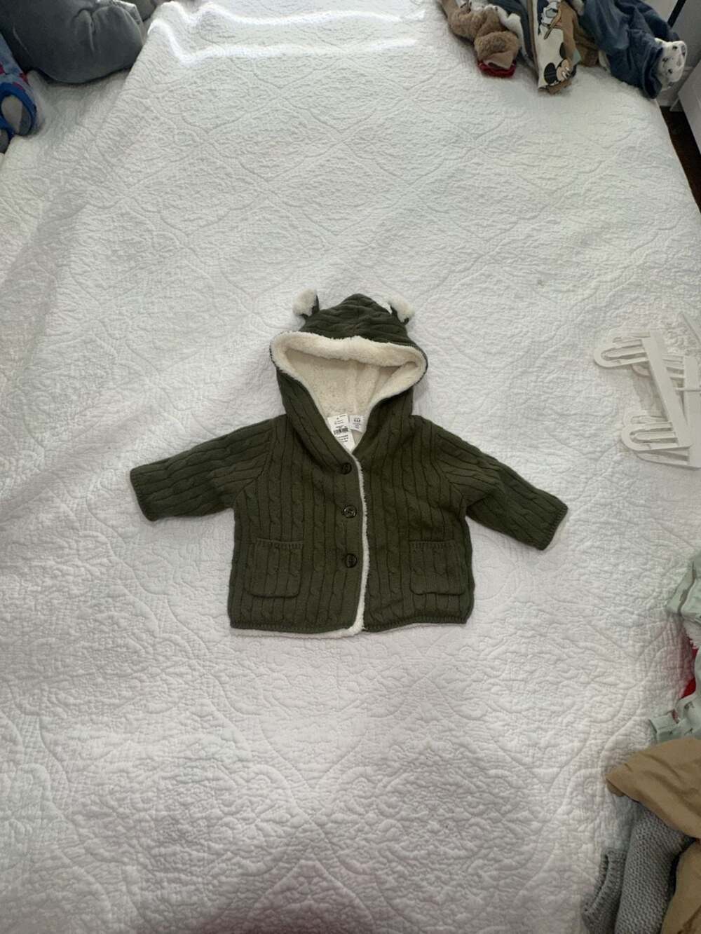 NWT Baby Gap Cable Knit Bear Ear Hooded Sherpa Lined Cardigan Sweater 0-3 Months